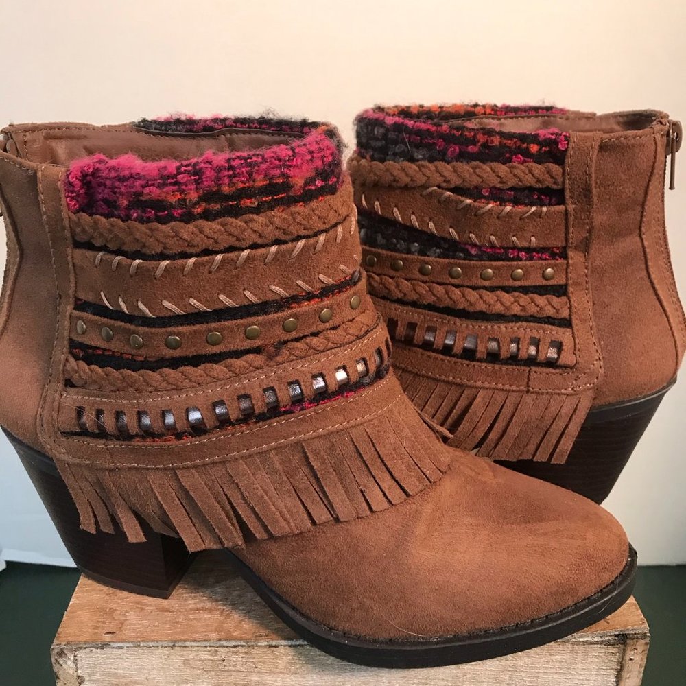 Mudd Tan Suede With Five Straps Across Ankle